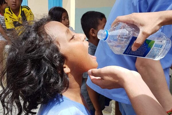 clean-water-girl-900pxtall